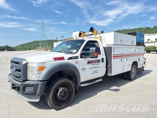 Ford F-550 مركبات الأغراض العامة