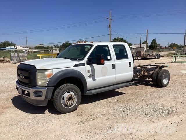 Ford F-550 كابينة والداخلية