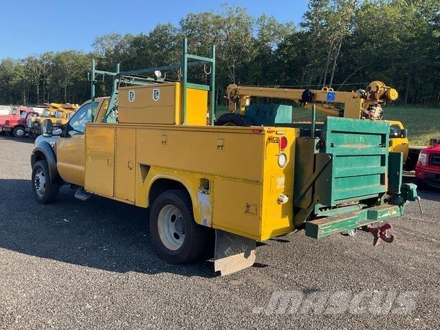 Ford F-550 مركبات الأغراض العامة