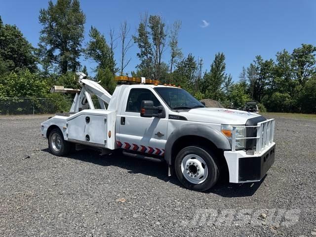 Ford F-550 مركبات إصلاح الأعطال