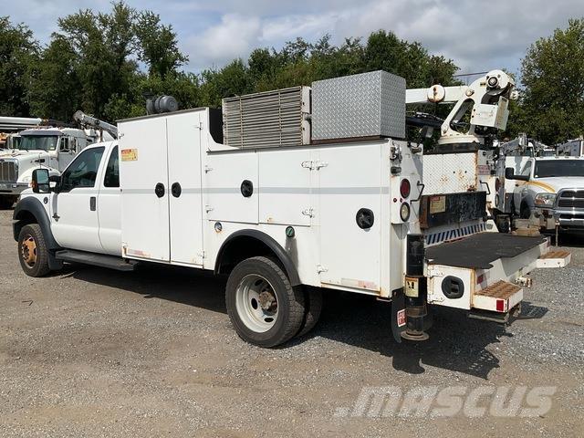 Ford F-550 مركبات الأغراض العامة