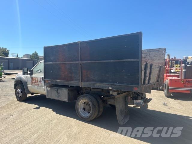 Ford F-550 شاحنات قلابة