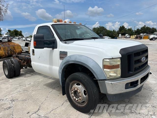 Ford F-550 كابينة والداخلية