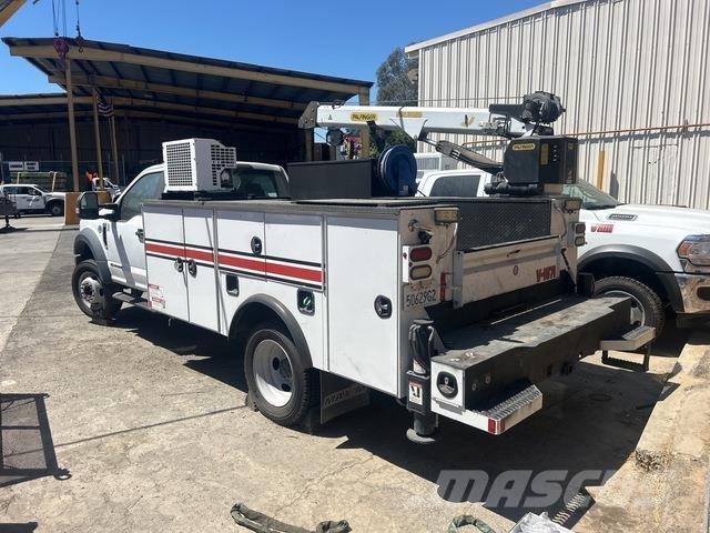 Ford F-550 مركبات الأغراض العامة