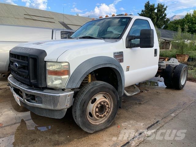 Ford F-550 كابينة والداخلية
