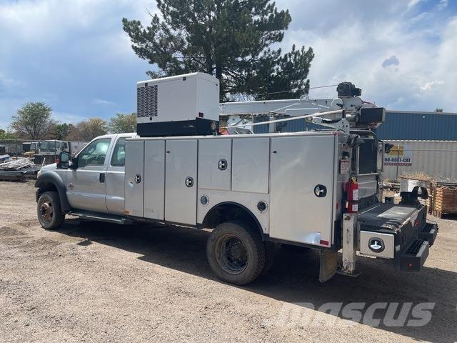 Ford F-550 مركبات الأغراض العامة
