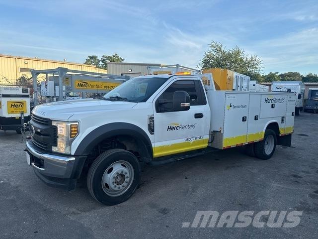 Ford F-550 مركبات الأغراض العامة