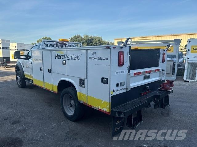 Ford F-550 مركبات الأغراض العامة