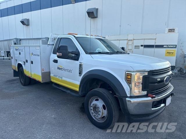 Ford F-550 مركبات الأغراض العامة