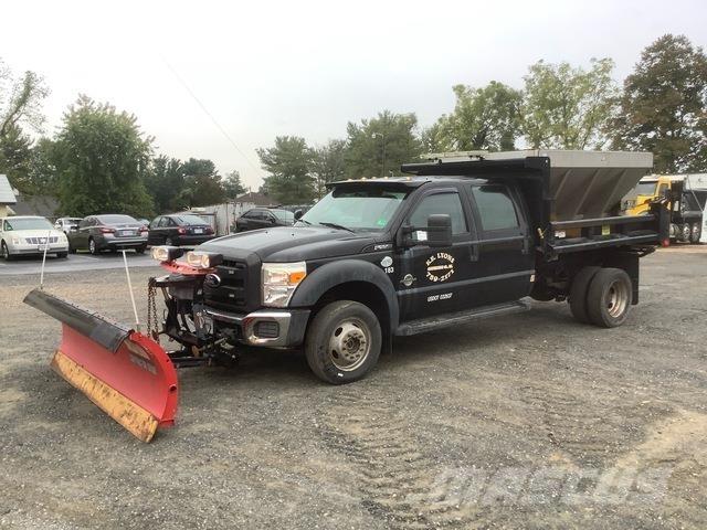Ford F-550 حراثات ونصول الجليد
