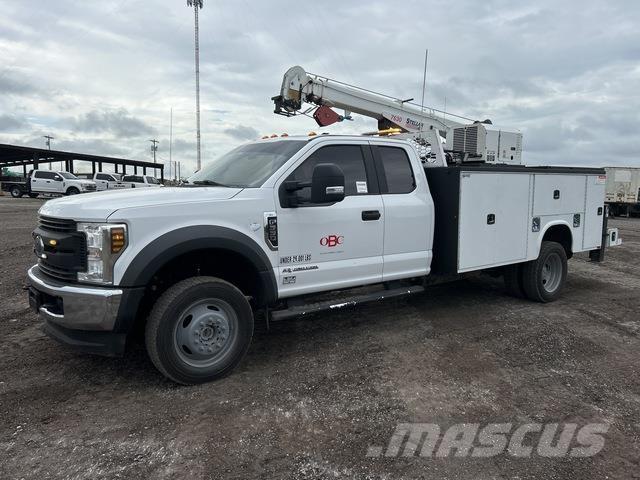 Ford F-550 مركبات الأغراض العامة