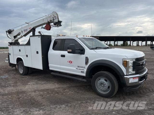 Ford F-550 مركبات الأغراض العامة