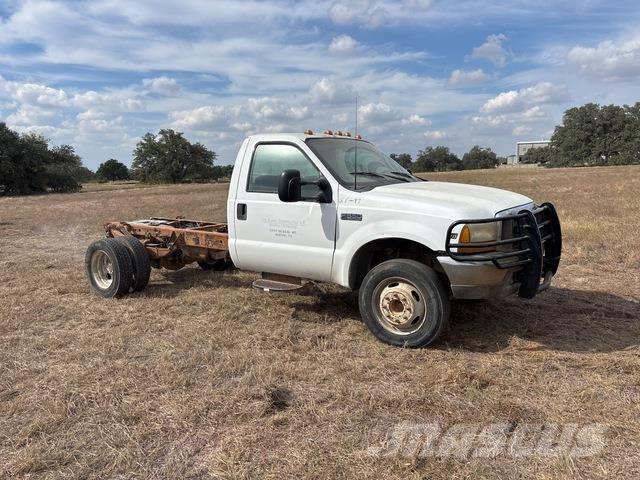 Ford F-550 كابينة والداخلية