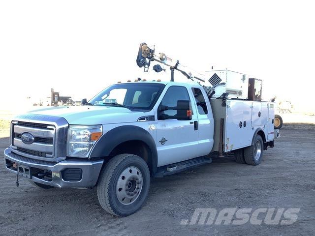 Ford F-550 مركبات الأغراض العامة