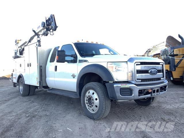 Ford F-550 مركبات الأغراض العامة