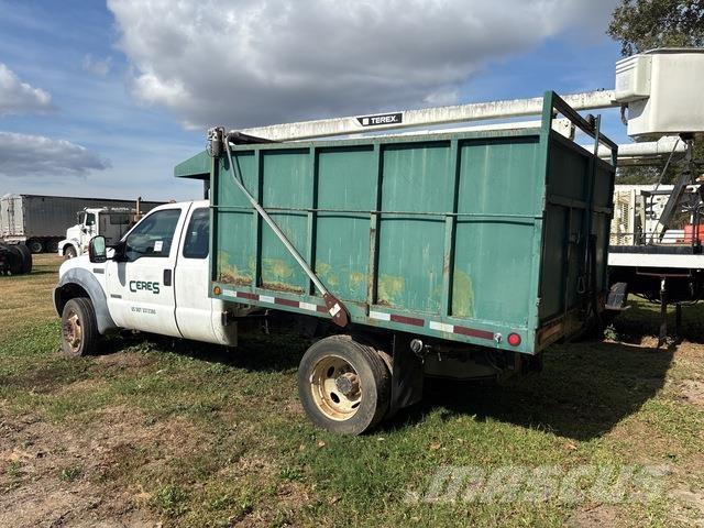 Ford F-550 شاحنات قلابة