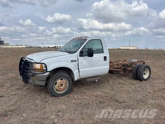 Ford F-550 كابينة والداخلية