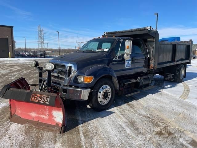 Ford F-650 حراثات ونصول الجليد