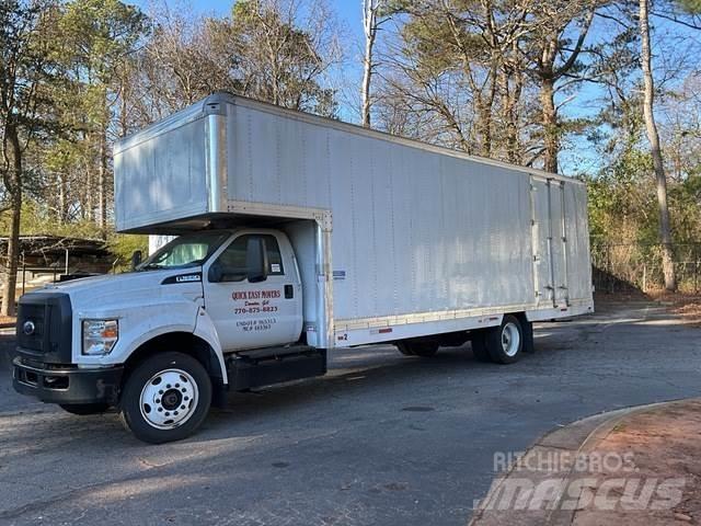 Ford F-650 شاحنات ذات هيكل صندوقي