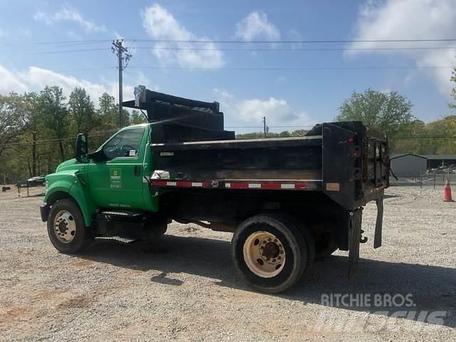 Ford F-650 شاحنات قلابة