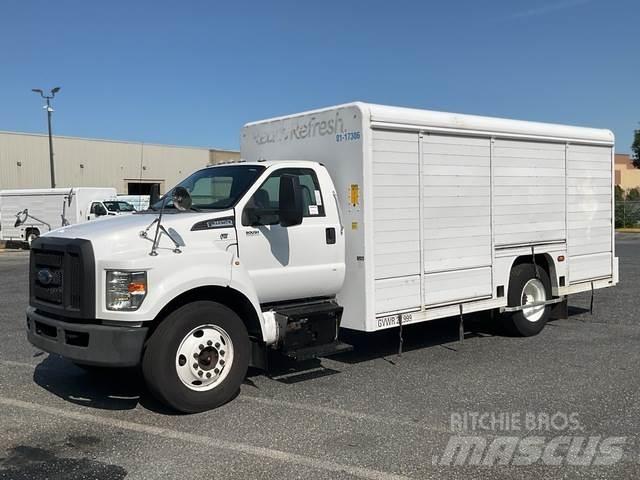 Ford F-650 شاحنات نقل المشروبات