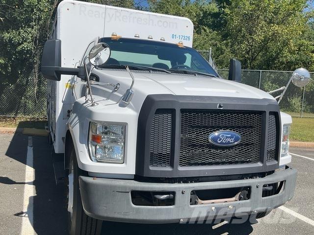 Ford F-650 شاحنات نقل المشروبات