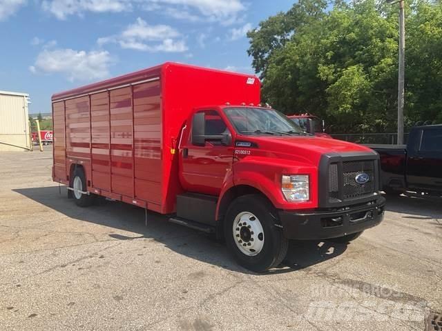 Ford F-650 شاحنات نقل المشروبات