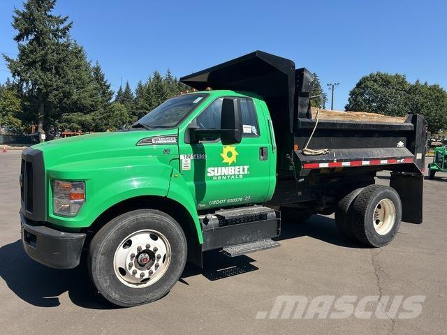 Ford F-650 شاحنات قلابة