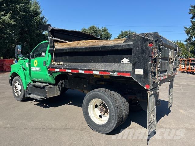 Ford F-650 شاحنات قلابة