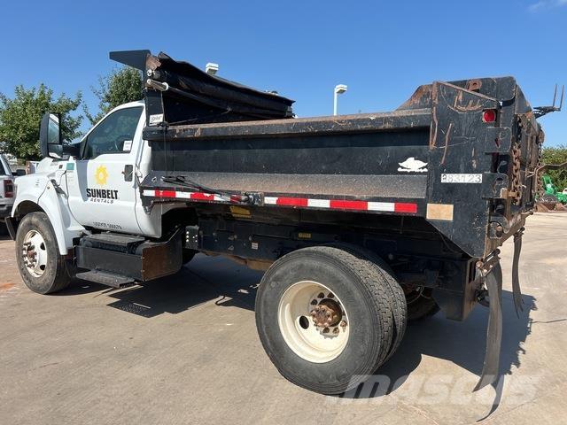 Ford F-650 شاحنات قلابة
