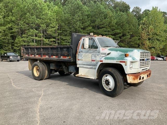 Ford F-700 شاحنات قلابة