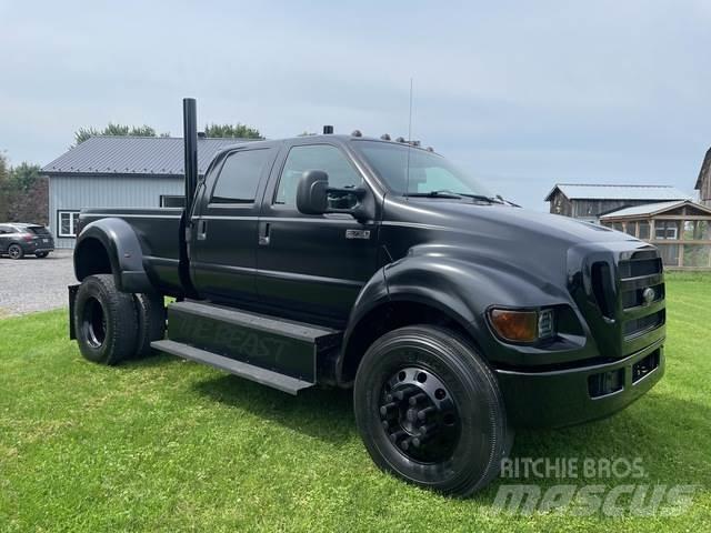 Ford F-750 أخرى