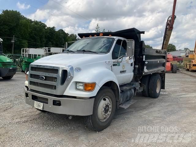 Ford F-750 شاحنات قلابة