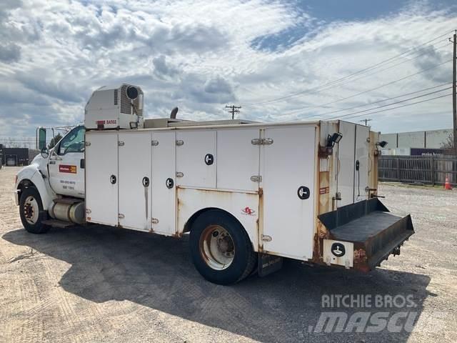 Ford F-750 مركبات الأغراض العامة