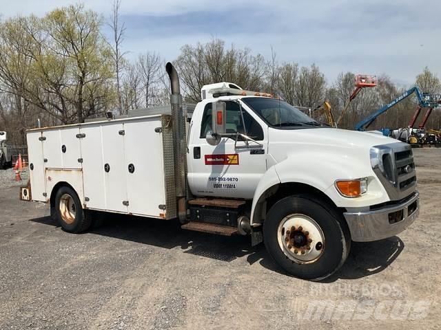 Ford F-750 مركبات الأغراض العامة