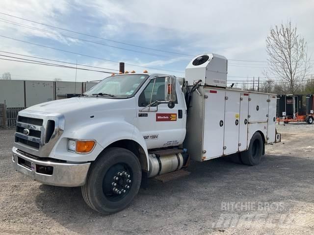 Ford F-750 مركبات الأغراض العامة
