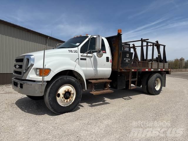 Ford F-750 أخرى