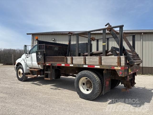 Ford F-750 أخرى