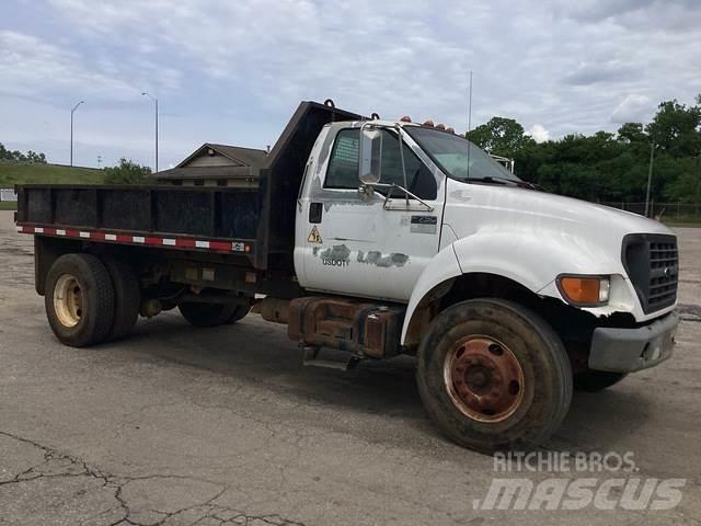 Ford F-750 شاحنات قلابة