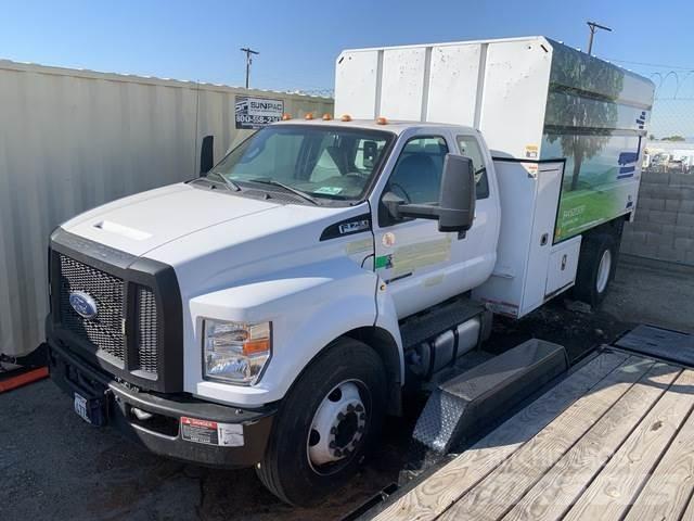 Ford F-750 شاحنات نقل ألواح الخشب