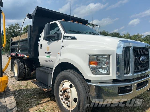 Ford F-750 شاحنات قلابة
