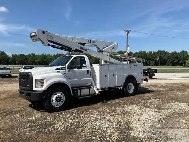 Ford F-750 المنصات الهوائية المثبتة على شاحنة