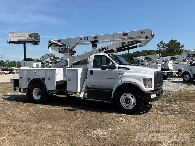 Ford F-750 المنصات الهوائية المثبتة على شاحنة