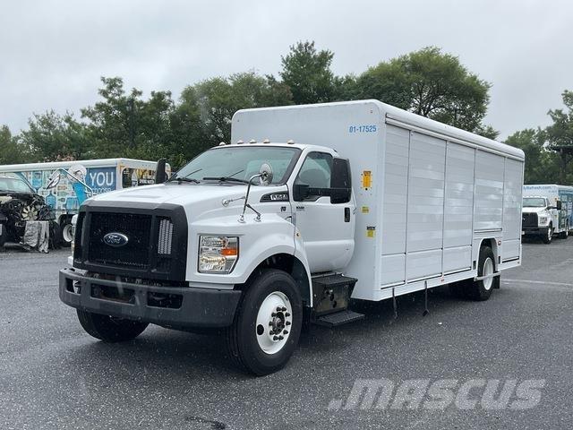 Ford F-750 شاحنات نقل المشروبات