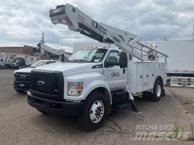 Ford F-750 المنصات الهوائية المثبتة على شاحنة