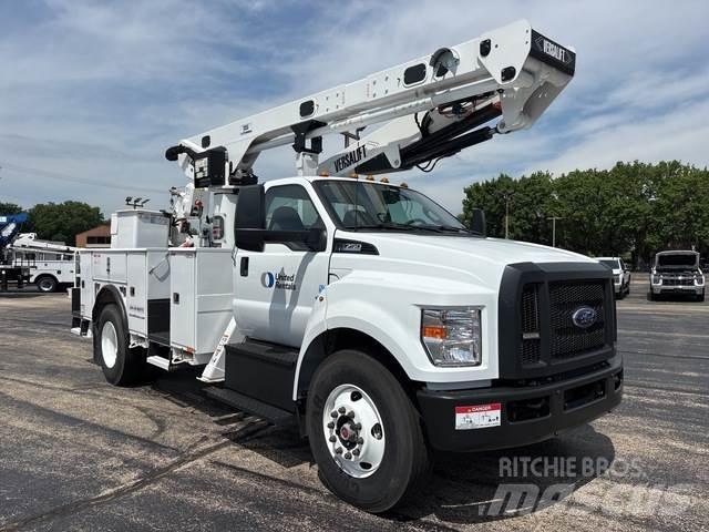 Ford F-750 المنصات الهوائية المثبتة على شاحنة