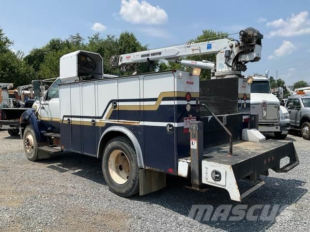 Ford F-750 مركبات الأغراض العامة
