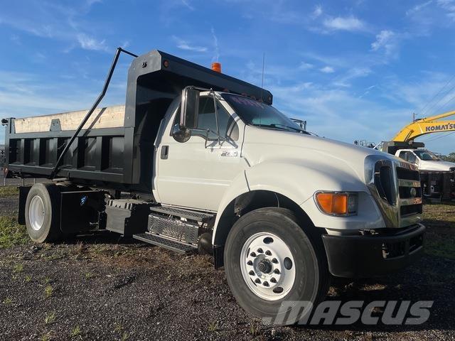 Ford F-750 شاحنات قلابة