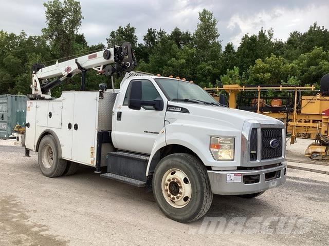 Ford F-750 مركبات الأغراض العامة