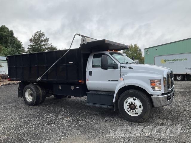 Ford F-750 شاحنات قلابة